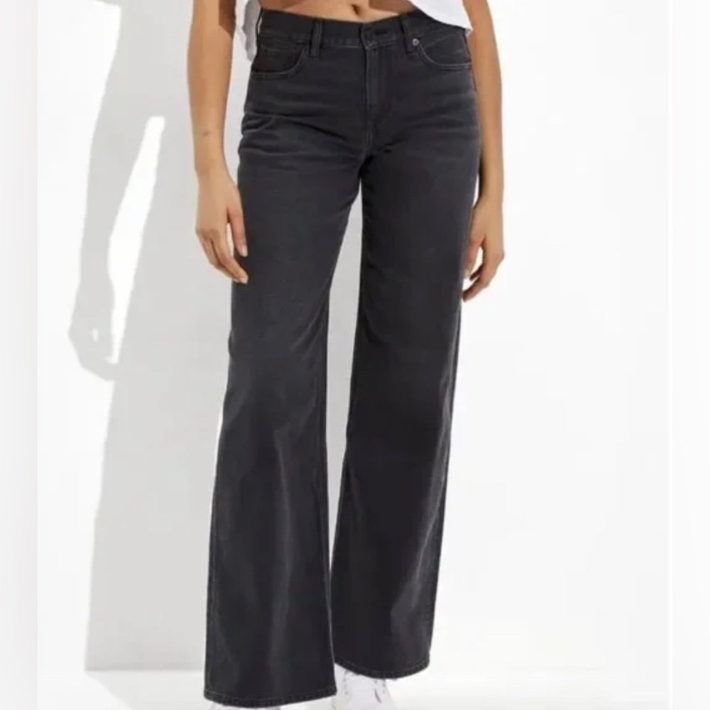 American Eagle women’s low-rise skater jeans, size 00